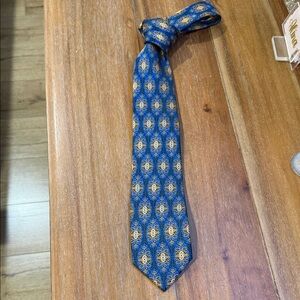 Milani Blue and Gold Ornate Tie